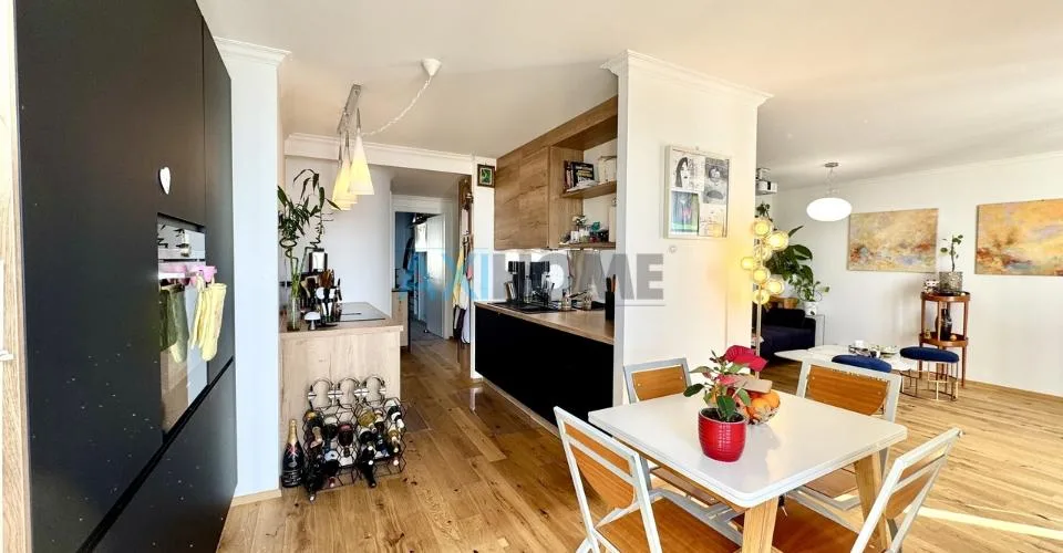 EN EXCLUSIVITÉ, à deux pas du lac avec vue exceptionnelle – photo 7 sur 13