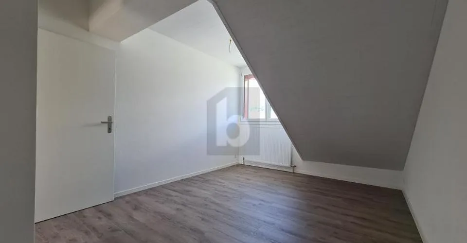 KOMFORT, HELLE UND IDEALE LAGE – Foto 11 von 12