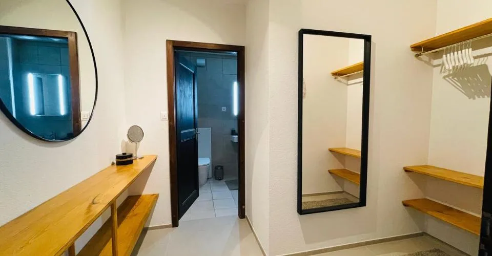 5 Zimmer Reihenfamilienhaus in Lausanne – Foto 18 von 22