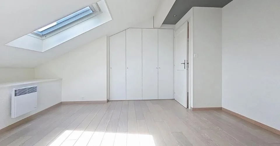 5 Zimmer Reihenfamilienhaus in Lausanne – Foto 19 von 22