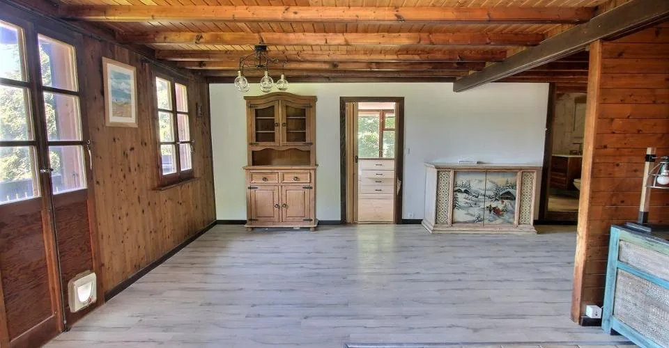Chalet composto da 2 alloggi – foto 3 di 26