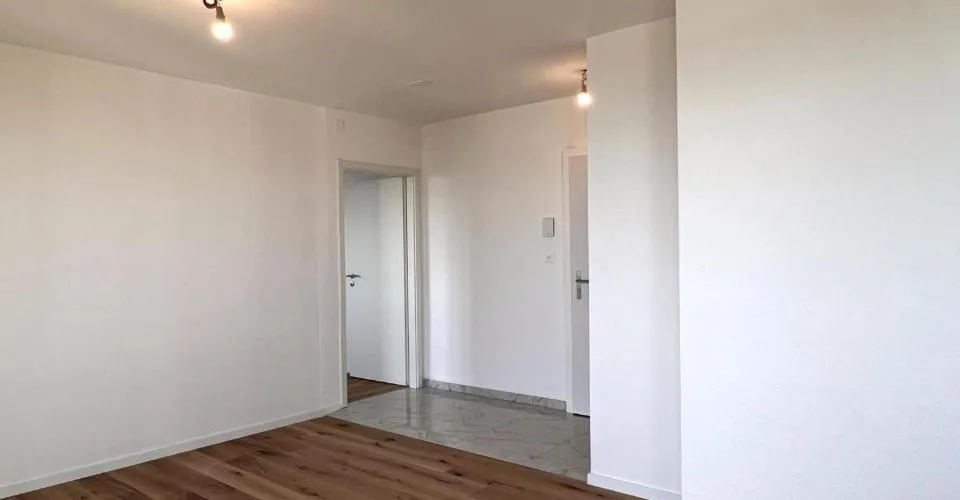 Helles Apartment mit Blick auf den See und die Alpen – Foto 7 von 14