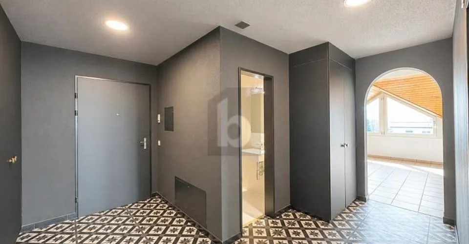 PREISHAMMER! FRISCH RENOVIERT MIT GROSSER TERRASSE – photo 10 sur 12