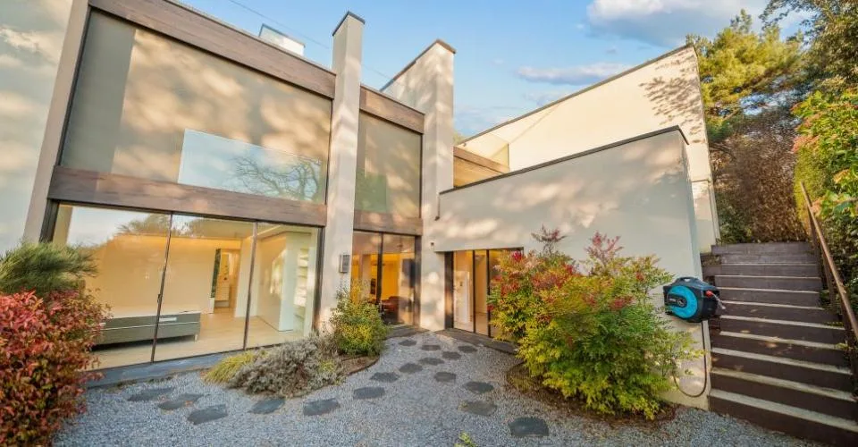 Prächtiges Stadthaus mit Garten und Pool im Herzen von Chailly – Foto 18 von 19