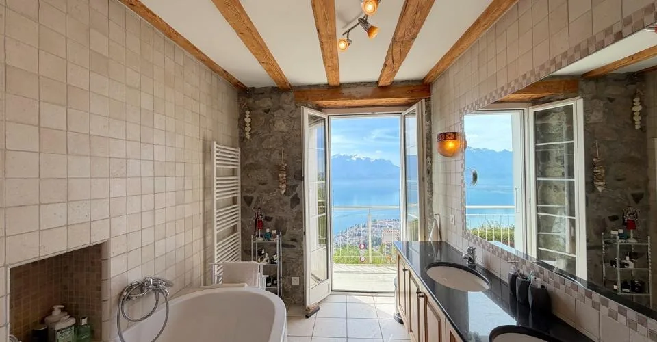 EN EXCLISIVITÉ ! Villa de maître avec vue panoramique sur Montreux – photo 11 sur 13