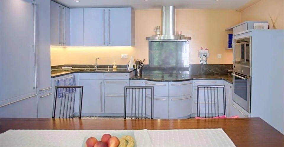 Elegante villa monofamiliare con 7 camere e piscina in zona panoramica – foto 16 di 20