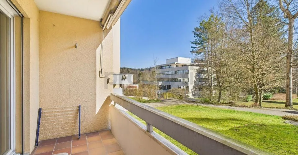 Familienfreundliches Wohnen: Renovierte 5.5-Zimmer-Wohnung in Topla... – Foto 7 von 21