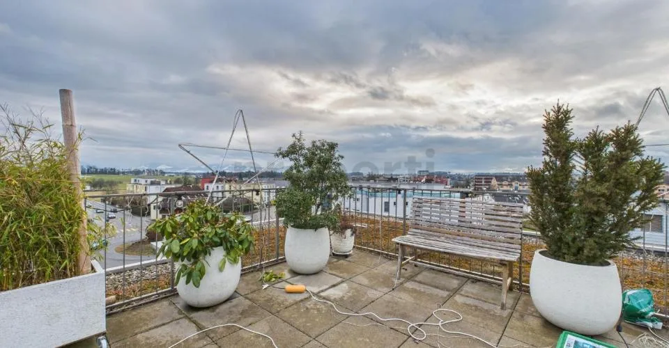 PANORAMIC VIEW WITH LOTS OF SPACE – photo 24 of 26
