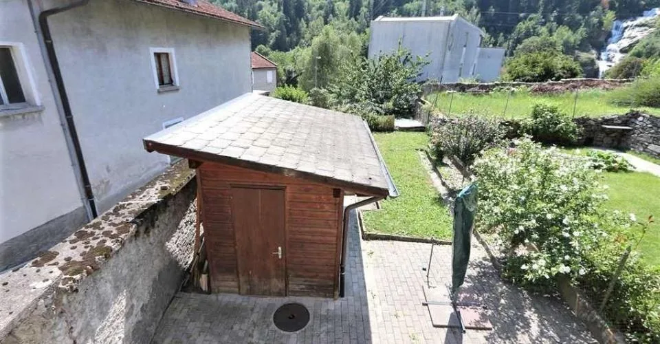 Faido - Unabhängiges Haus mit Garten, renoviert im Herzen der Leventina – Foto 25 von 39
