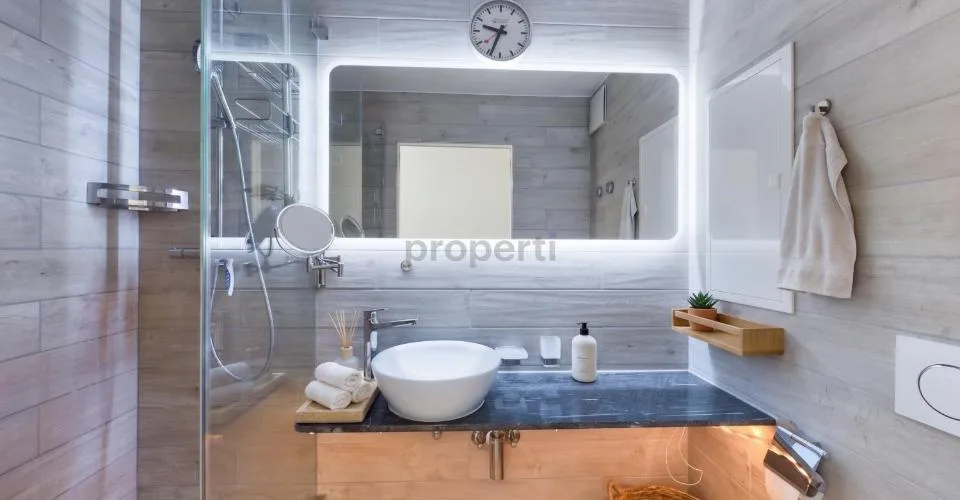 Maisonette ristrutturata in un bel quartiere con 2 posti auto – foto 18 di 22