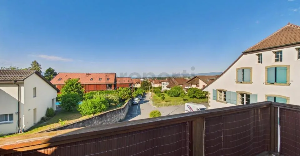 Appartamento ristrutturato di 3,5 locali con balcone e rendimento locativo commerciale incluso – foto 19 di 27