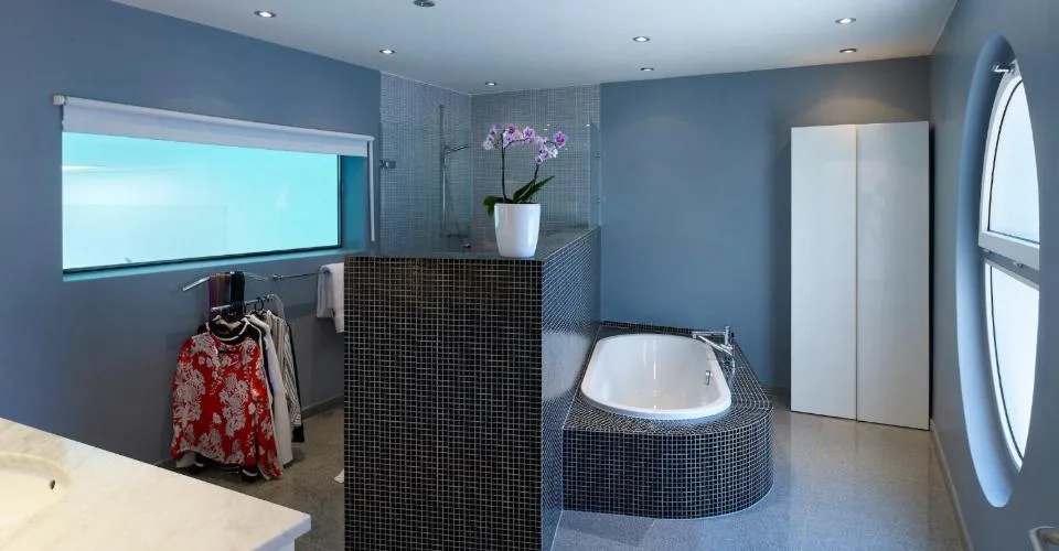 Exklusive Villa mit Hallenbad, Sauna und Garten auf dem exklusiven ... – Foto 19 von 27