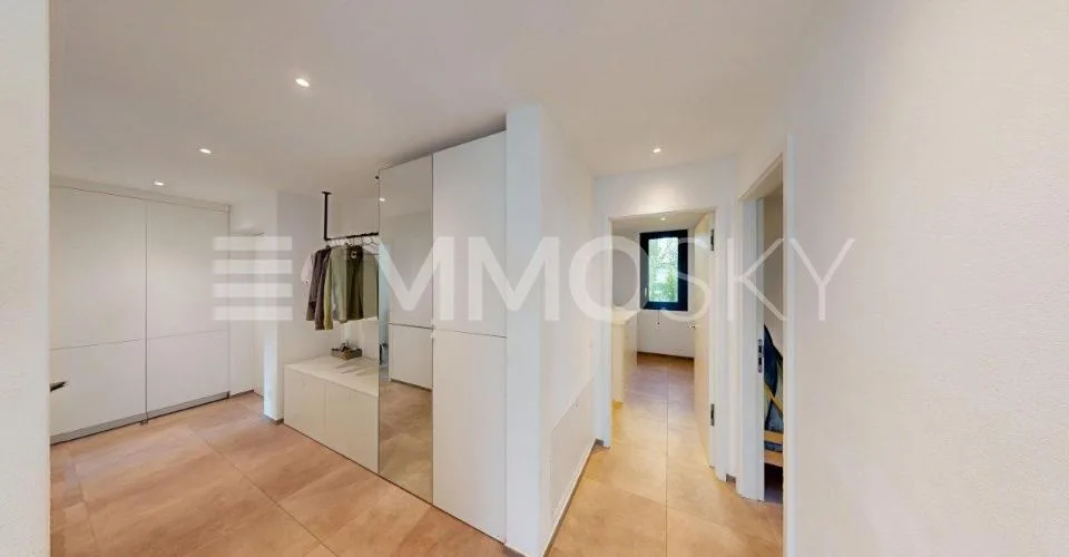 Elegante e moderno con giardino privato – Foto 9 von 11