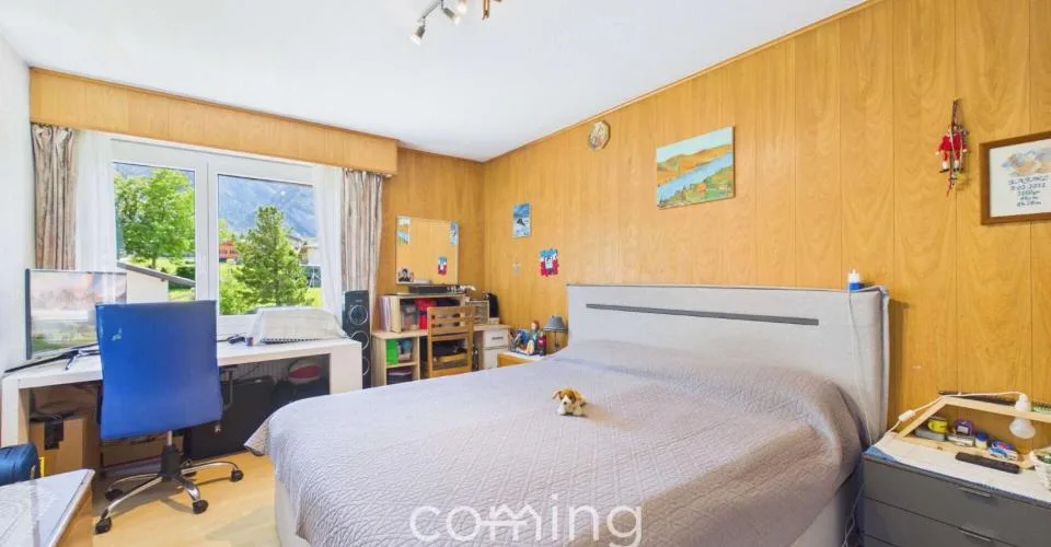 Familienfreundliche 4.5-Zimmer-Wohnung mit Balkon und traumhafter Aussicht in Susten – photo 7 of 13