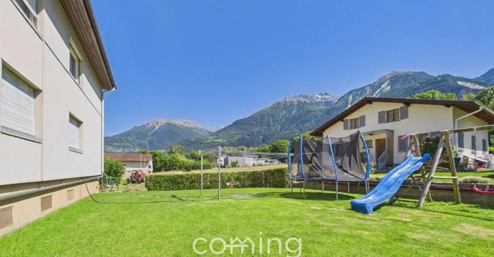 Familienfreundliche 4.5-Zimmer-Wohnung mit Balkon und traumhafter Aussicht in Susten – photo 12 of 13