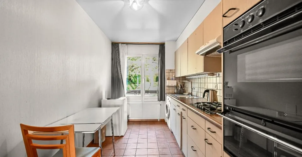 MONTREUX - AMPIO APPARTAMENTO DI 4.5 LOCALI CON VISTA IMPAREGGIABILE – foto 19 di 22