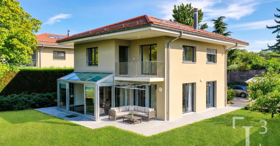 6.5 Zimmer Einfamilienhaus in Rolle – Foto 1 von 26