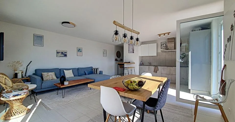 Appartement de 3.5 pièces avec belle vue sur le lac – Foto 4 von 6