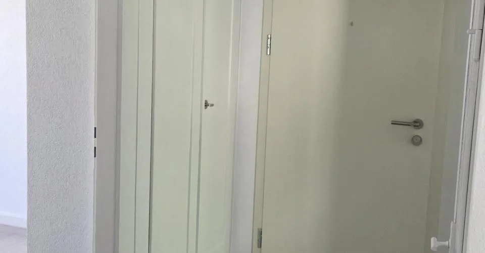 Appartement situé dans un petit immeuble de 3 étages. – foto 8 di 10