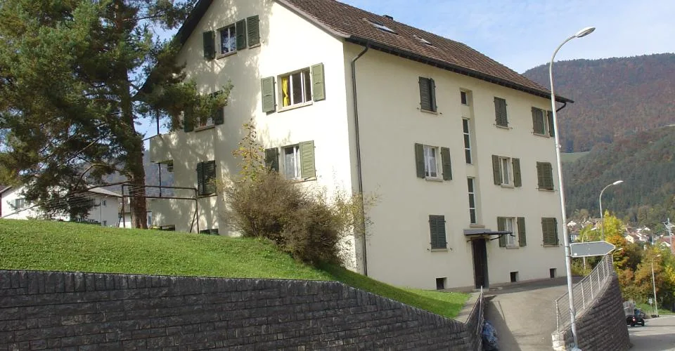 Appartement situé dans un petit immeuble de 3 étages. – foto 10 di 10