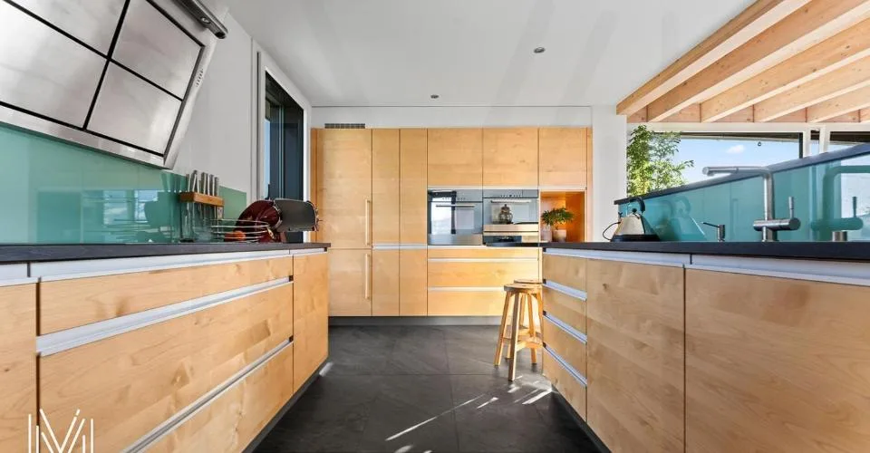 EXCEPTIONAL 7.5-ROOM DUPLEX PENTHOUSE - Between heaven and earth? 360° panoramic view in the heart of Bulle – photo 29 of 33