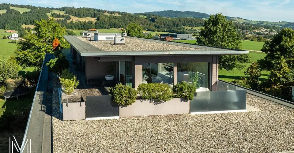 EXCEPTIONAL 7.5-ROOM DUPLEX PENTHOUSE - Between heaven and earth? 360° panoramic view in the heart of Bulle – photo 30 of 33