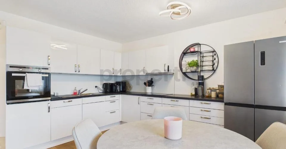 Réservé - Maison familiale, rénovée avec style – Foto 2 von 12
