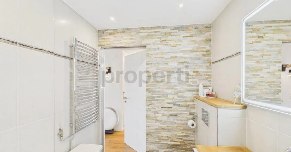 Réservé - Maison familiale, rénovée avec style – Foto 6 von 12