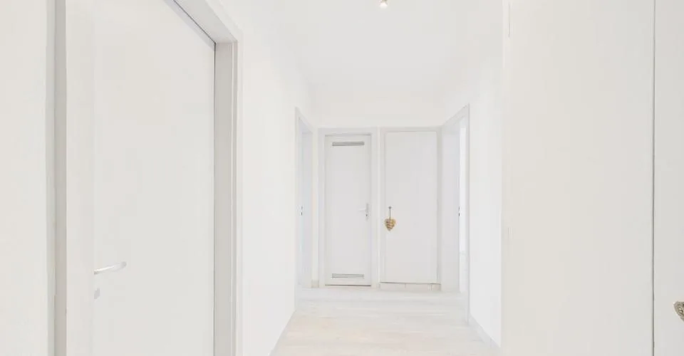 Renovierte 3,5-Zimmer-Wohnung im Herzen von Le Locle - Ruhe, Modernität und Komfort – Foto 14 von 16