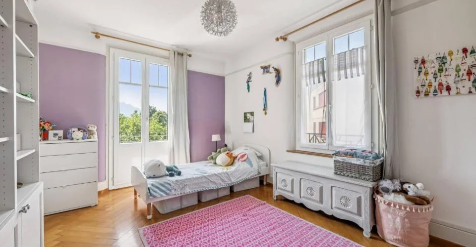 Villa de maître 13 pièces avec appartement indépendant, vue lac et montagnes – photo 23 sur 25