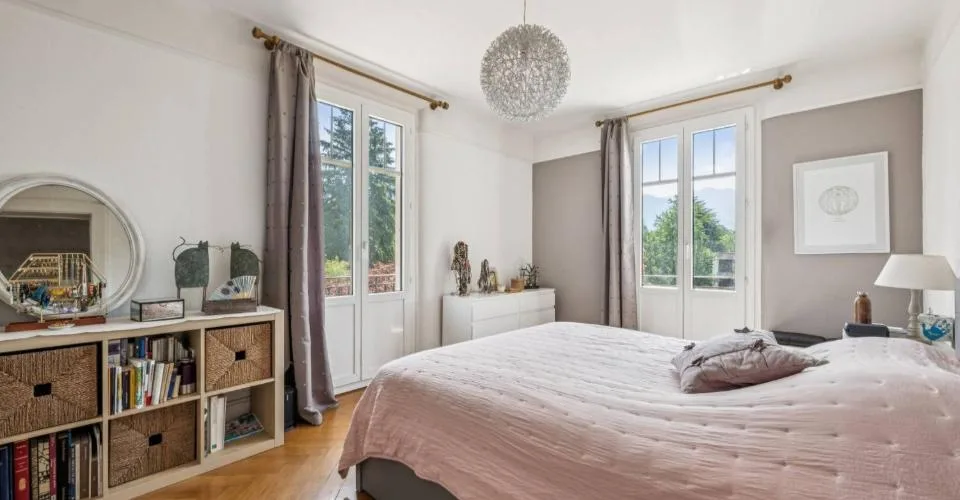 Villa de maître 13 pièces avec appartement indépendant, vue lac et montagnes – photo 19 sur 25