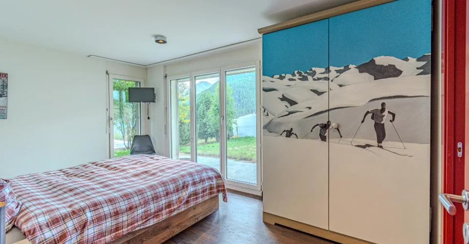 Chalet alpin exclusif à vendre dans la station enneigée de Saas-Fee – Foto 18 von 19