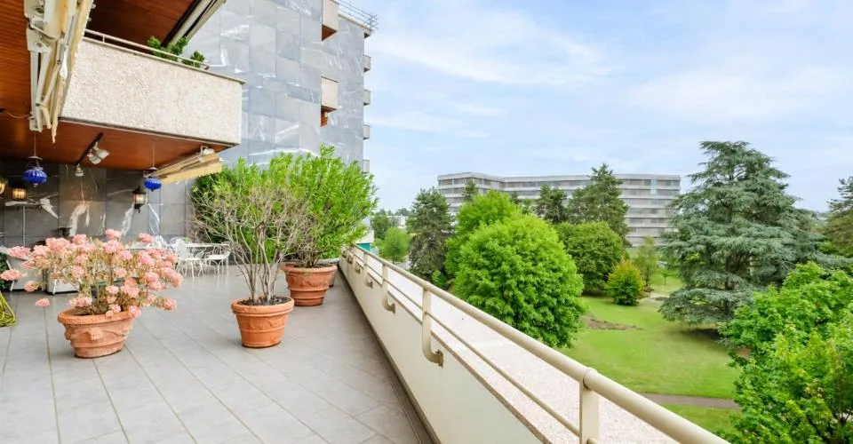 Exklusiv! Schöne 7-Zimmer-Wohnung in SI mit Terrassen von über 120 m² – Foto 24 von 24