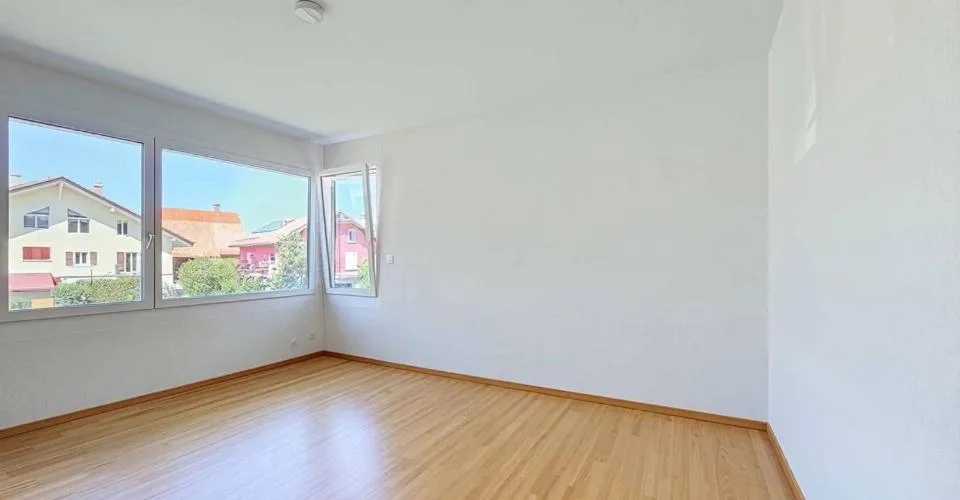 Lumineux 4,5 pièces avec grande terrasse – Foto 6 von 21