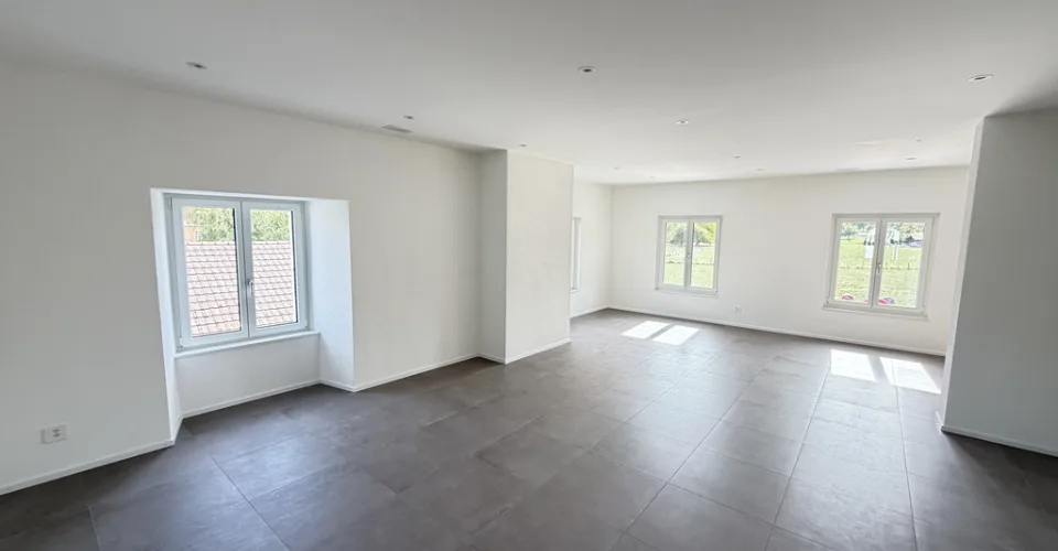 3.5 Zimmer Wohnung in Coeuve – Foto 4 von 12