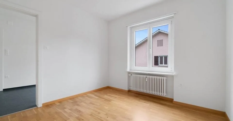 3.5-Zimmerwohnung mit gutem Grundriss und Charme – photo 3 sur 16