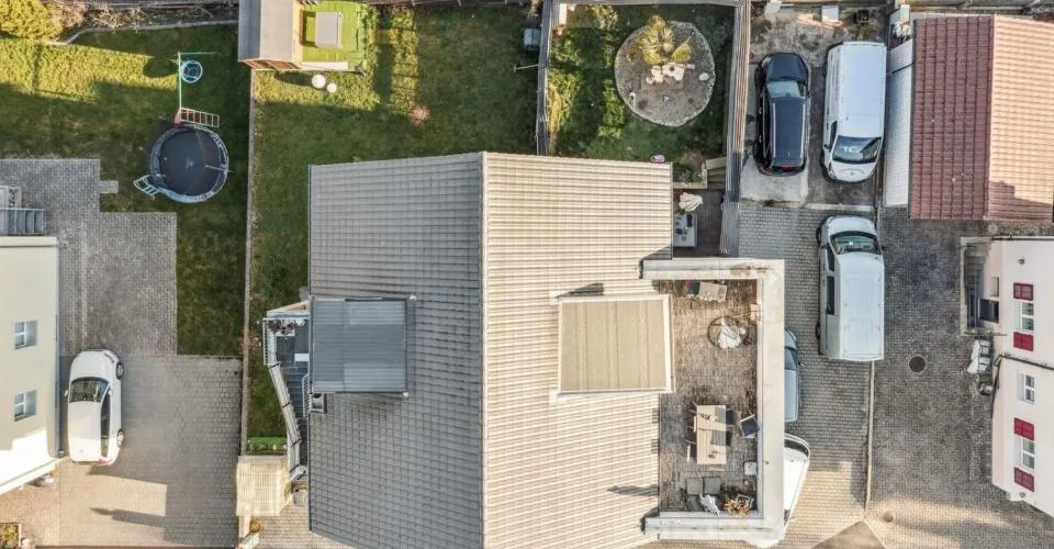 Immeuble locatif solide avec un potentiel de rendement durable – Foto 3 von 13