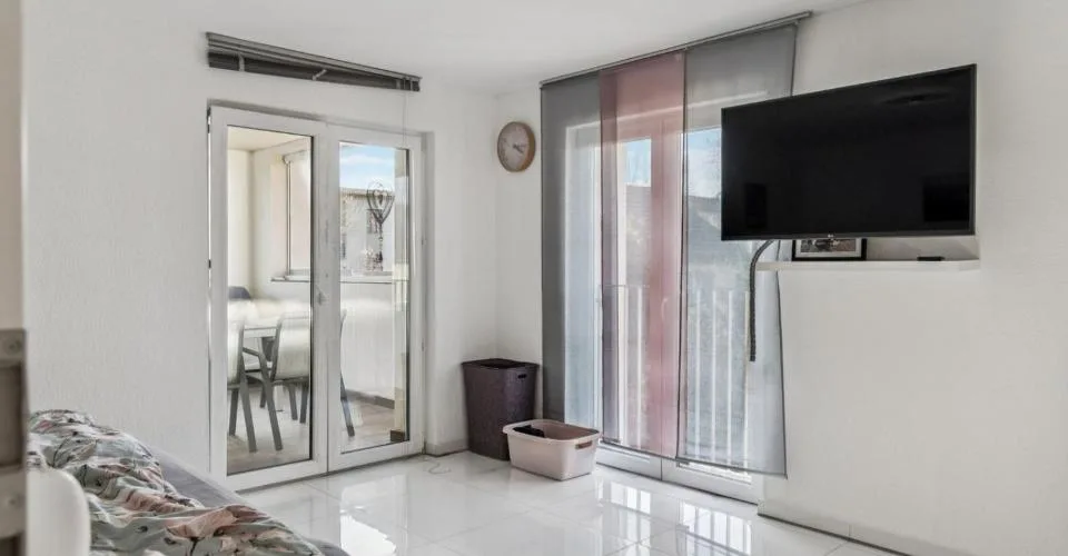 Immeuble locatif solide avec un potentiel de rendement durable – Foto 12 von 13