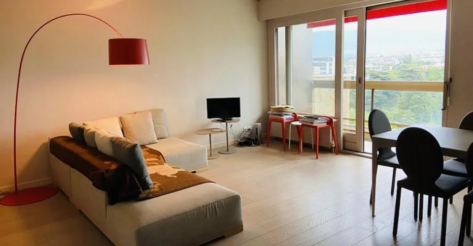 Attique lumineux avec balcon – Foto 2 von 4