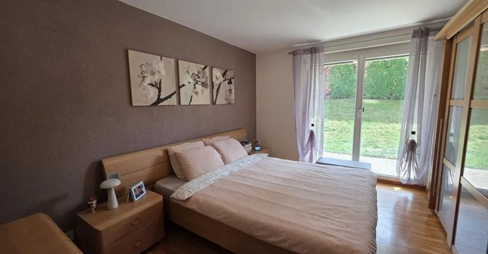 Appartement de 4 pièces avec jardin privatif et garage-box – Foto 7 von 10