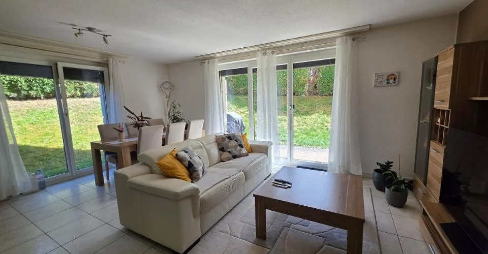 Appartement de 4 pièces avec jardin privatif et garage-box – Foto 4 von 10
