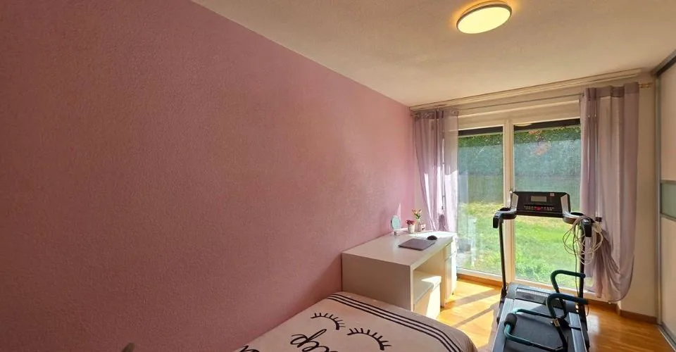 Appartement de 4 pièces avec jardin privatif et garage-box – Foto 9 von 10
