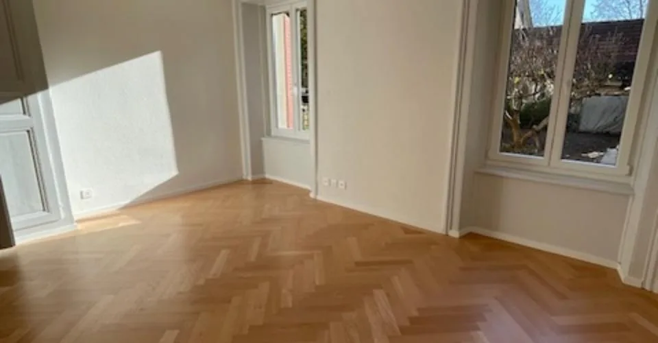 Bel appartement de 3 pièces rénové avec jardin commun - Centre de Bienne – Foto 5 von 10