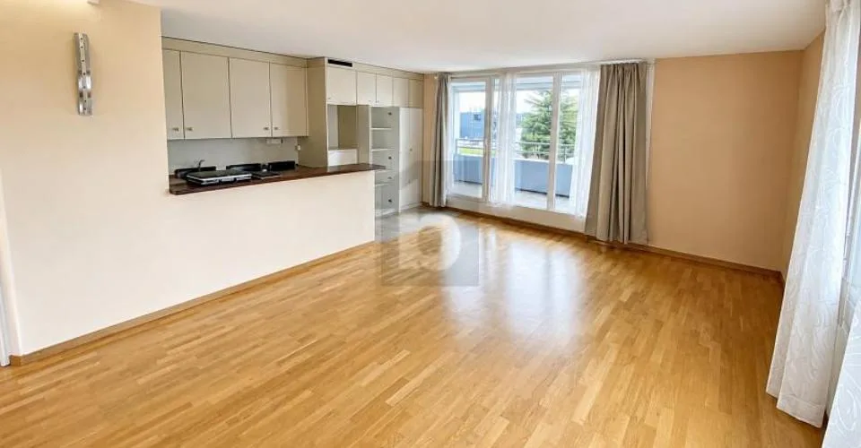 ÉTAGE BUREAUX À 4,39 % BRUT ET 35 PLACES DE PARC – foto 4 di 6