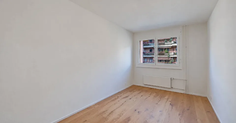 Superbe 5.5 pièces de 132 m2 int. totalement rénové avec grand balcon – Foto 12 von 26
