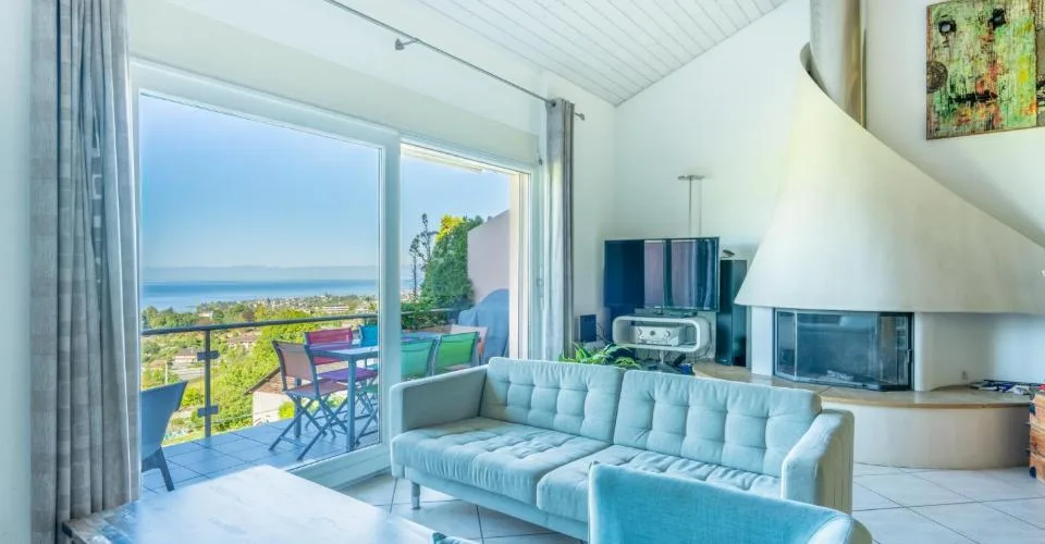 MONTREUX - VILLA ATTIGUA CON VISTA PANORAMICA – foto 17 di 21