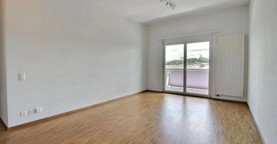 Bello appartamento in attico di 4.5 locali – foto 5 di 13