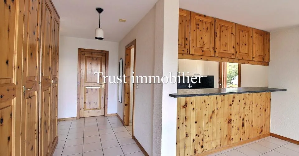 3010. EXCLUSIVITE. Appartement traversant dans jolie résidence – Foto 6 von 13