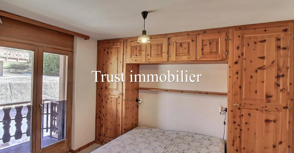 3010. EXCLUSIVITE. Appartement traversant dans jolie résidence – Foto 10 von 13