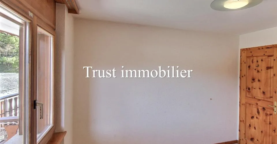 3010. EXCLUSIVITE. Appartement traversant dans jolie résidence – Foto 11 von 13